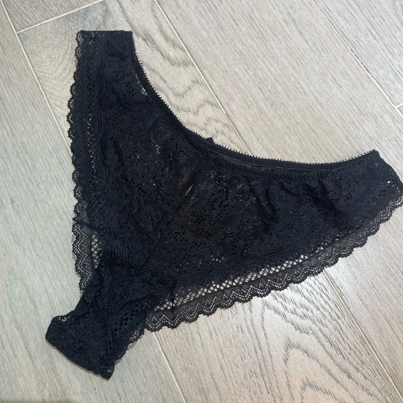 Victoria's Secret collection - Picture 3 of 4